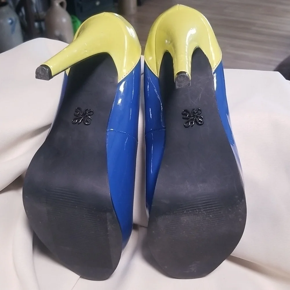 Simply Vera Vera Wang Pumps Blue and Lime Womens Size 6.5